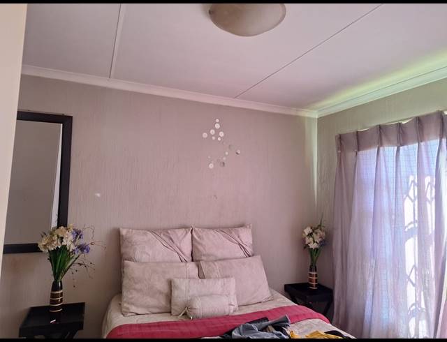 3 BEDROOM HOUSE SOLD IN SHARON PARK